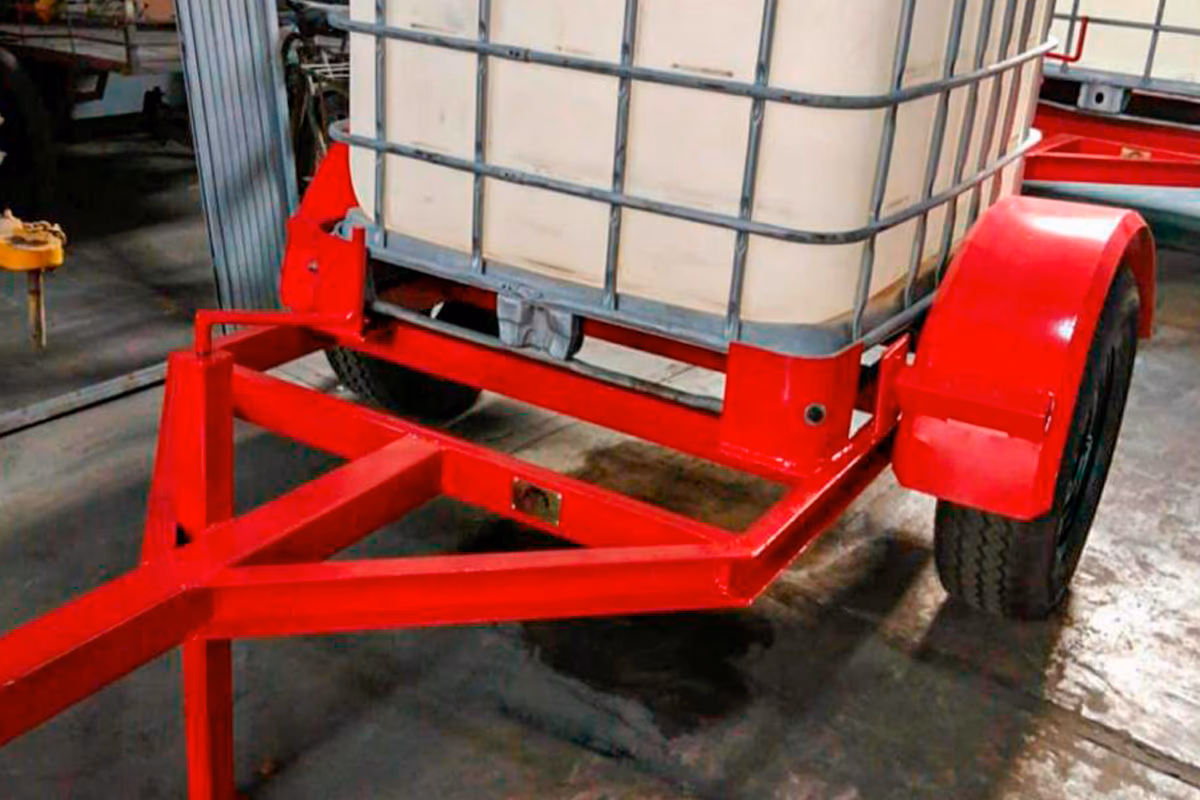 Remolque para tanques IBC